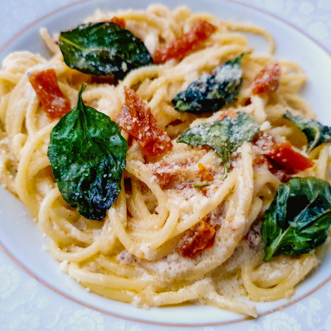 Creamy Sun-dried Tomato Pasta