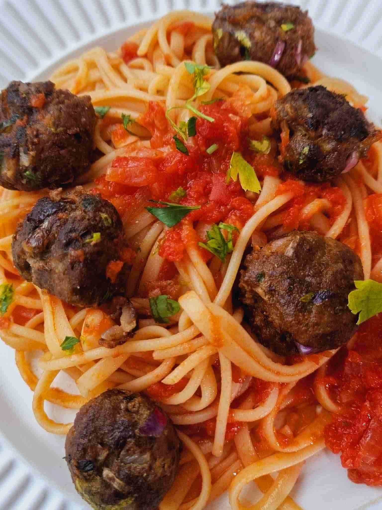 spaghetti and meatballs