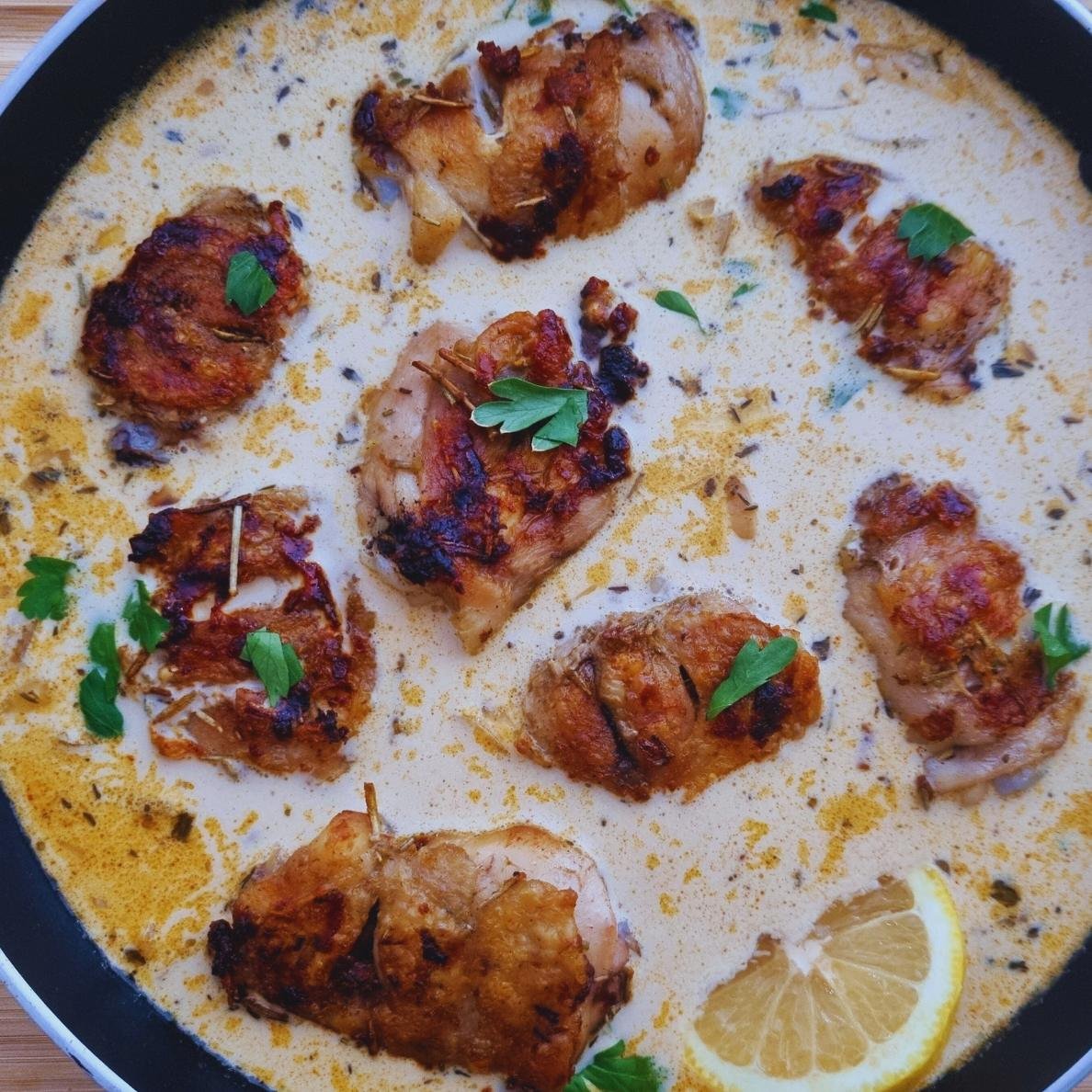 creamy-chicken-thighs
