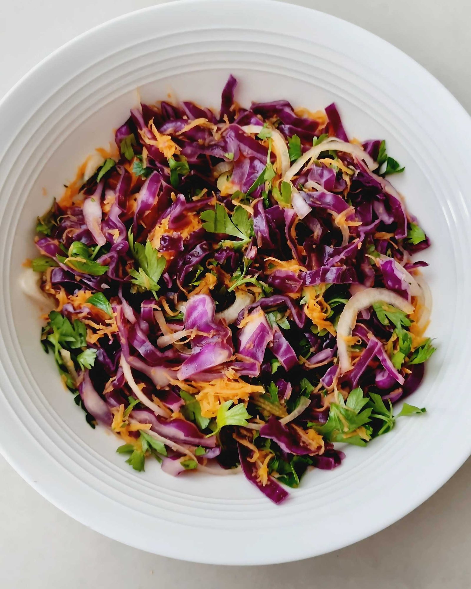 red cabbage coleslaw