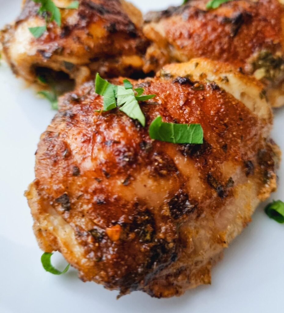 Oven Baked Chicken with Garlic Yogurt final picture