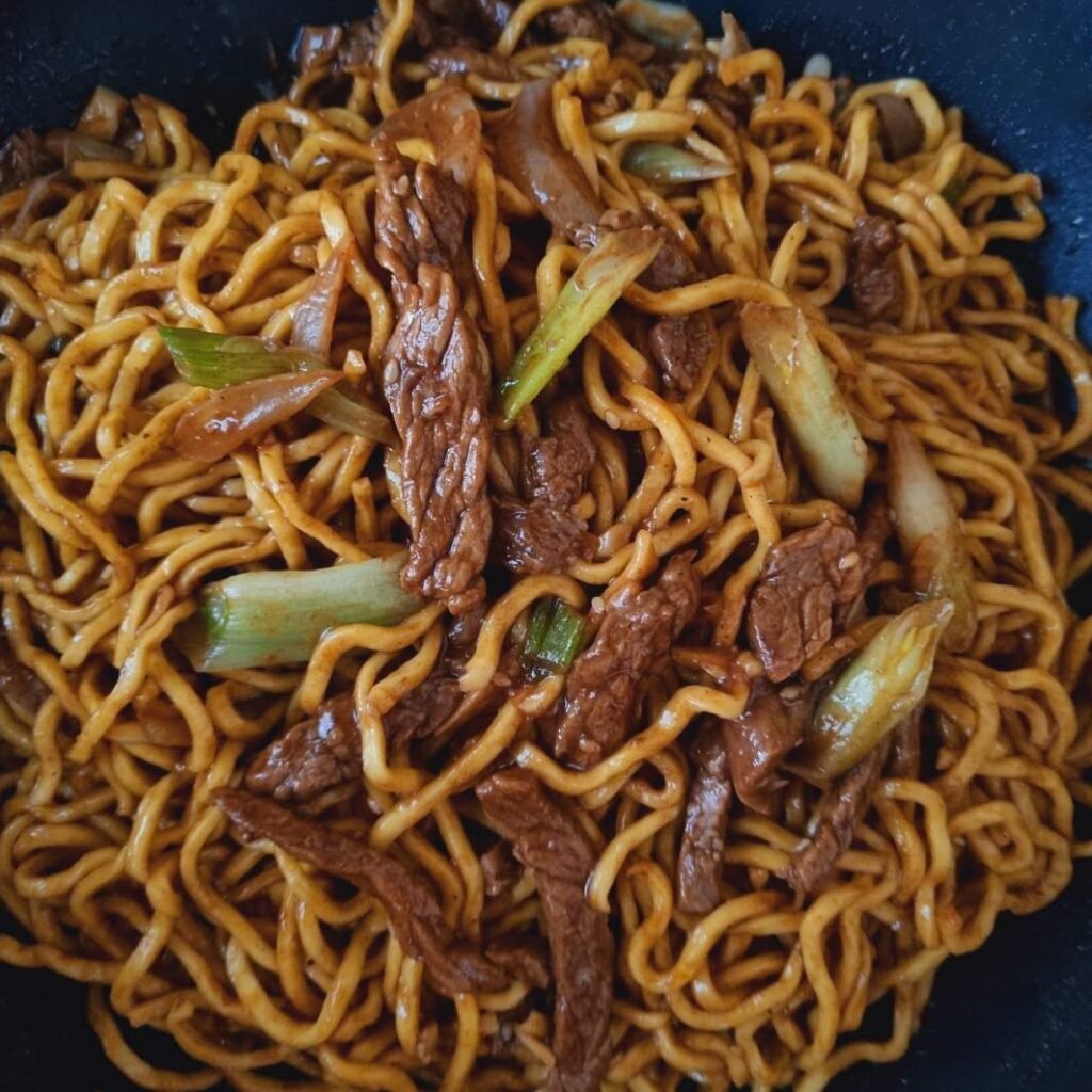 Soy sauce noodles